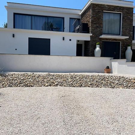 Appartement De Caractere Avec Jacuzzi Frejus Bagian luar foto