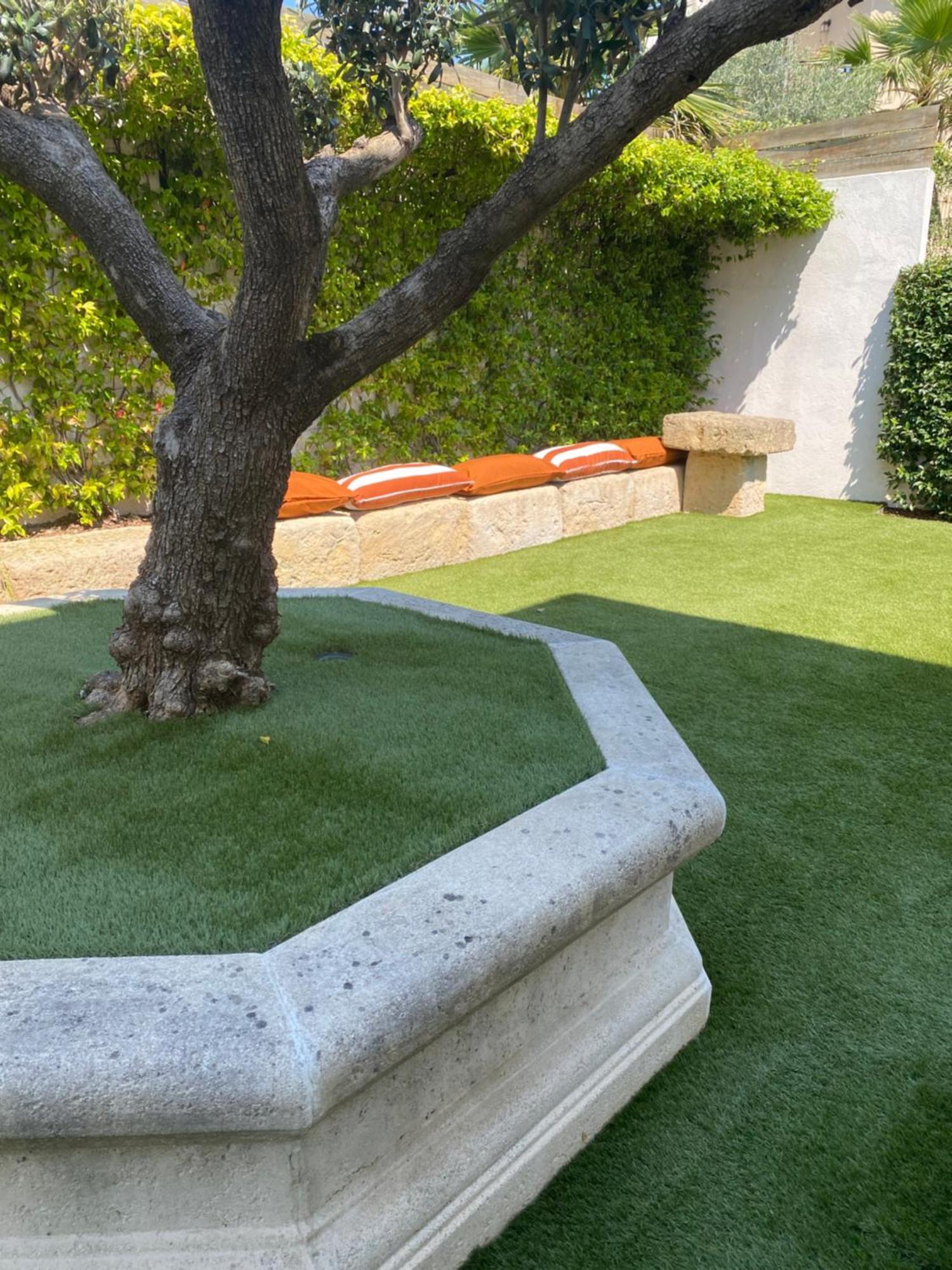 Appartement De Caractere Avec Jacuzzi Frejus Bagian luar foto
